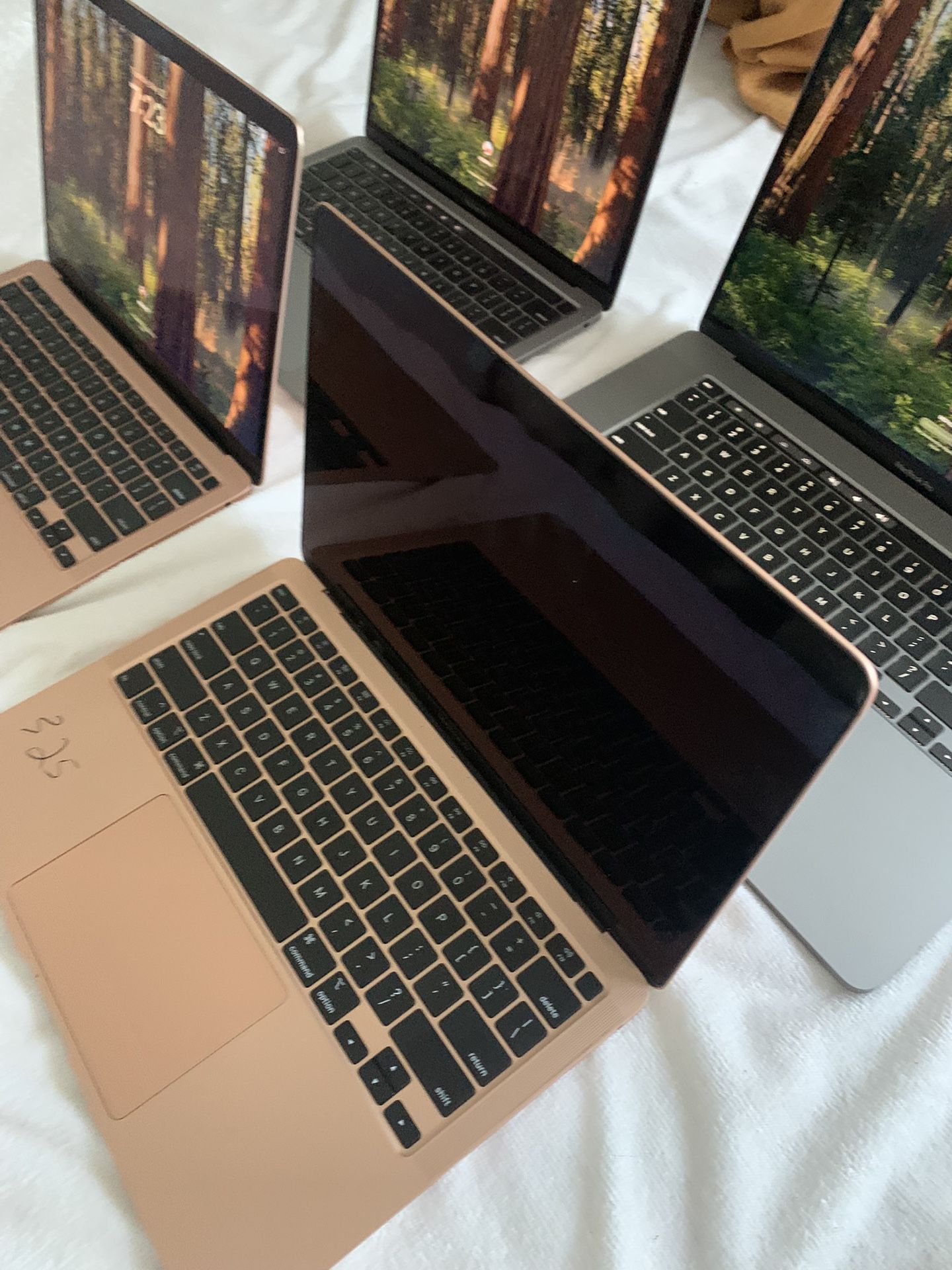 2020 MacBook Air $359