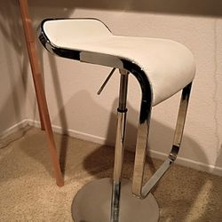 White Leather Chrome Bar Stools