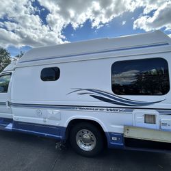 2004 Ford Pleasure way