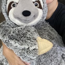 Giant Snuggle Sloth