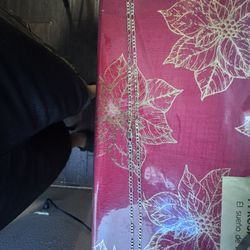 silver chain covered in gold 