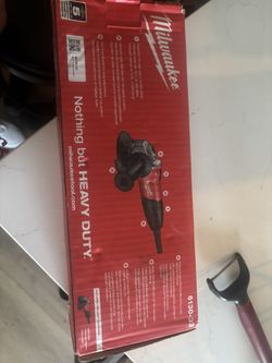Small Angle Grinder (Milwaukee)