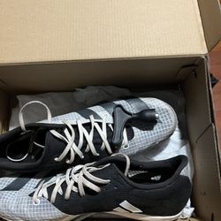 Spikes
