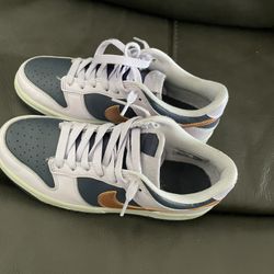 Nike Dunk Low Se Copper Swoosh Navy Purple No Box