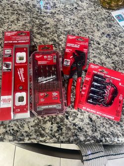 Milwaukee Tool Bundle – 4 Piece New