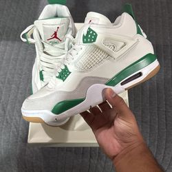 Air Jordan 4 Pine SB