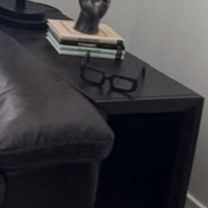 End tables 