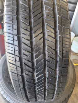 255/70R18 Bridgestone