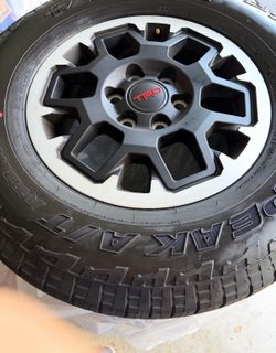 Size 18 tires/wheels.