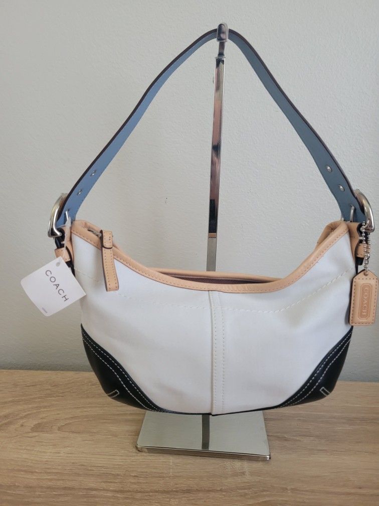 Coach 2002 Soho Shoulder Bag