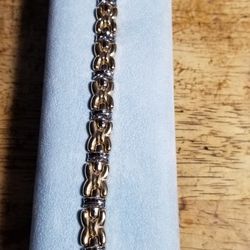 10K HOLLOW GOLD AND WHITE GOLD BRACELET (GREAT MOTHER'S DAY GIFT)