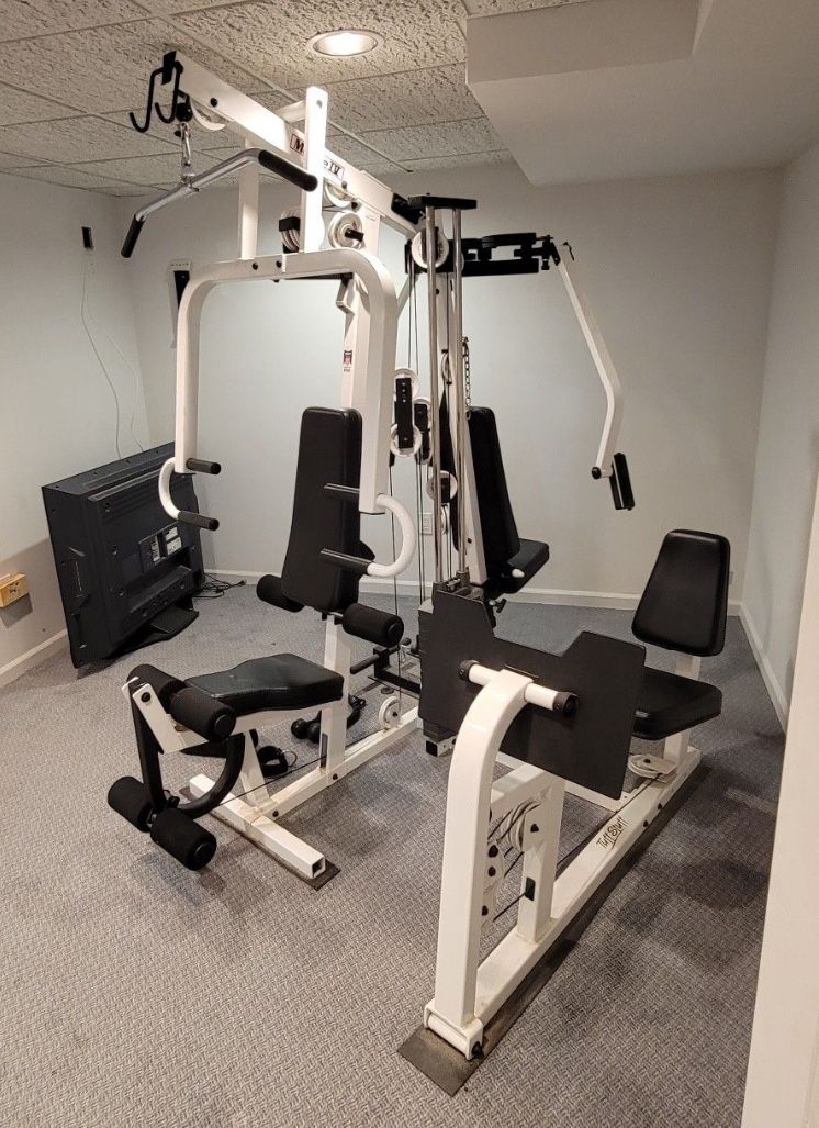 Tuff Stuff Gym w/ Leg Press 200lbs - Deliver & Install