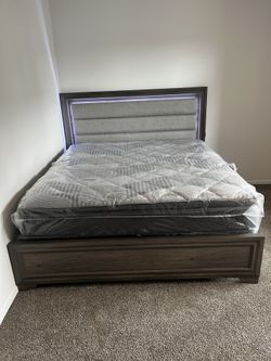 Queen LED Light Gray Bed Frame Modern With Mattress Queen Set