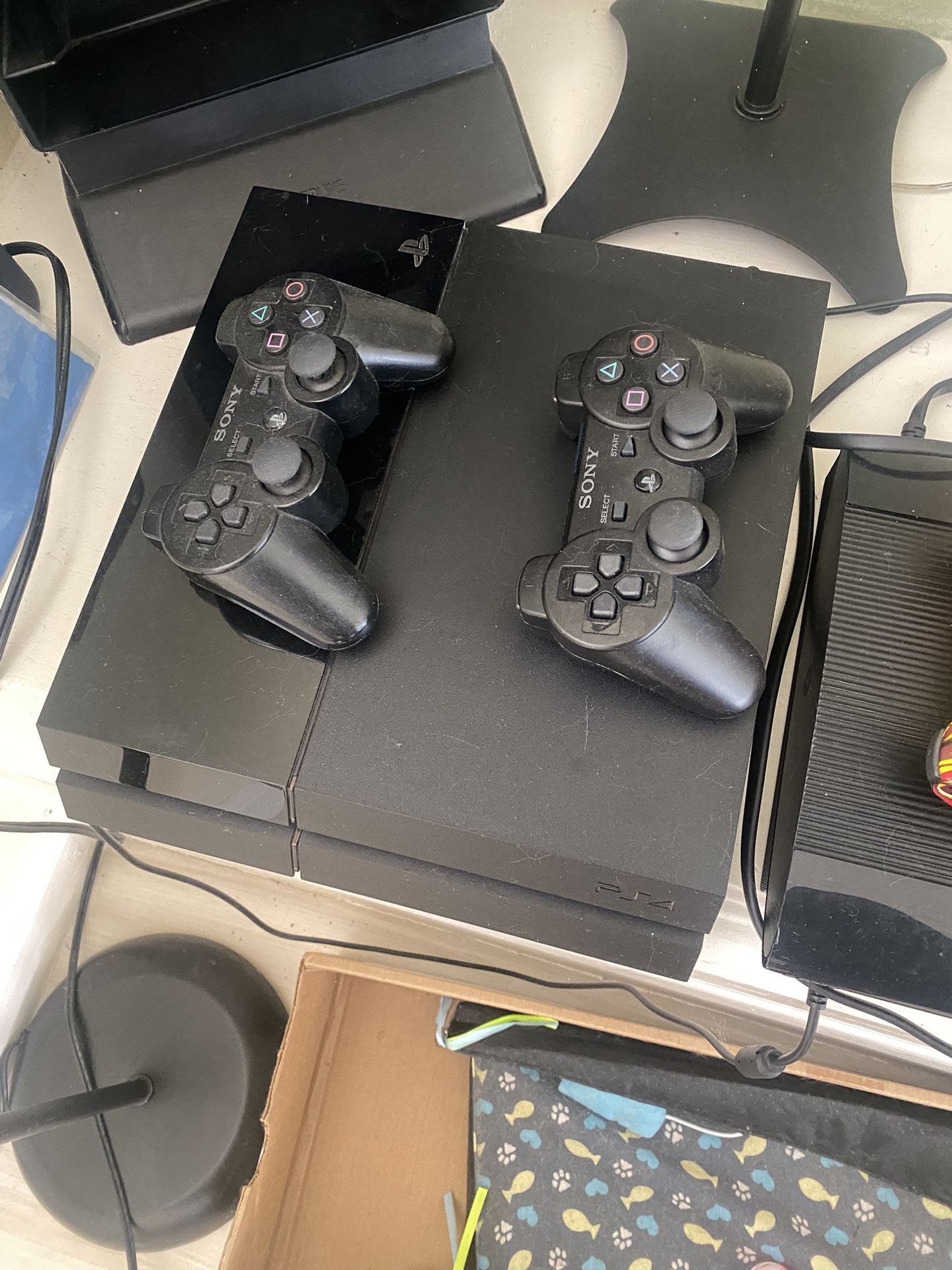 PS3 & PS4 Game Console & Game bundle
