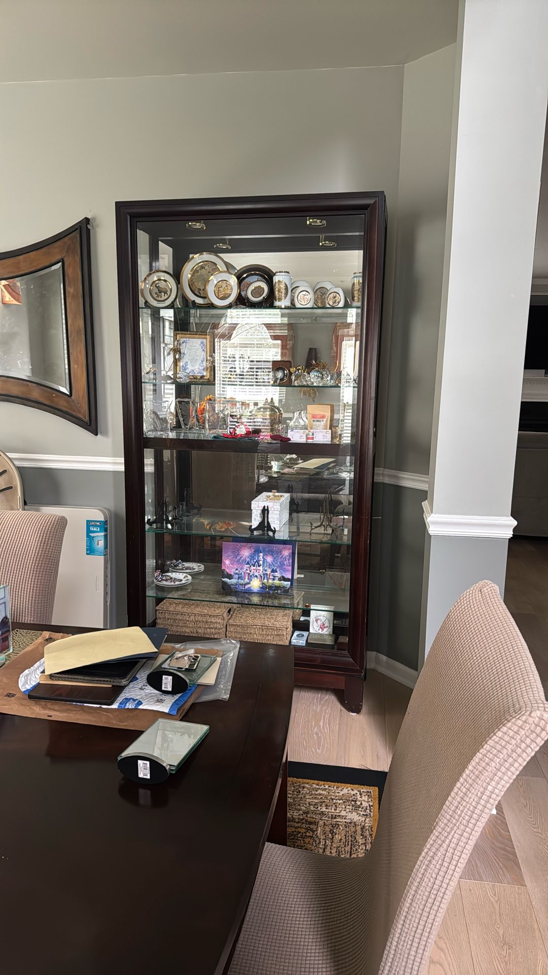 Display Cabinet