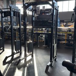 Vesta Fitness – 2-in1 Half Rack – Functional Trainer – Squat Rack – We Offer Finance – Delivery – Assembly