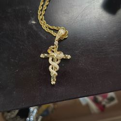 hello ice pendant 