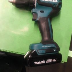 New Makita Brushless Drill With A 1.5 Battery