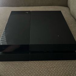 PS4