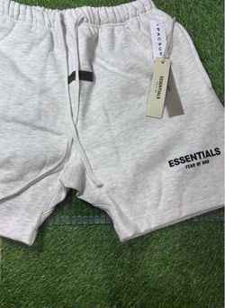 Fear of God Essentials Shorts Light Oatmeal Size (S)