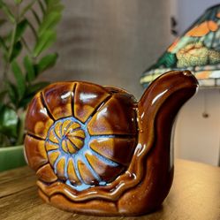 Whimsical Snail Ceramic Planter with Glossy Brown Glaze – Vintage-Style Plant Pot for Succulents, Herbs, or Cottagecore Decor