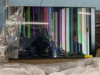 Vizio 65" VQP65C-84 Quantum Pro QLED TV - BROKEN SCREEN - Brand New Parts/Repair