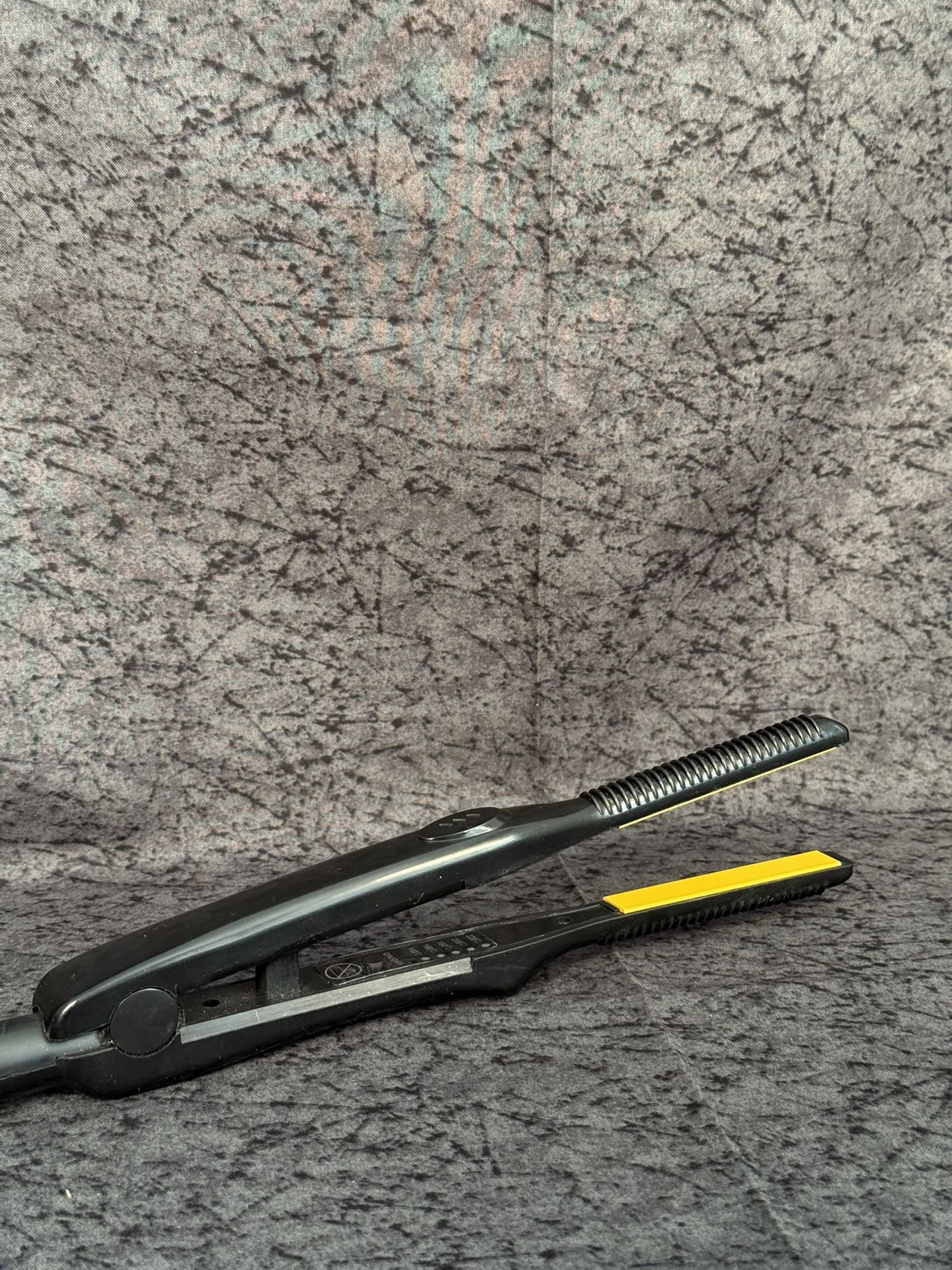 Short Hair/ Baby Hair Small Flat Iron, Hair Straightener and Curling Iron in one