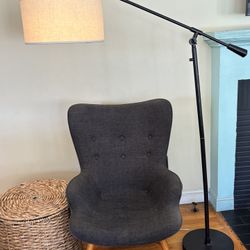 Modern Adjustable Floor Lamp With Drum Shade