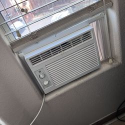 Window Air Conditioner