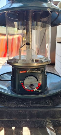 Coleman, propane, lantern With Case Hanger And stand