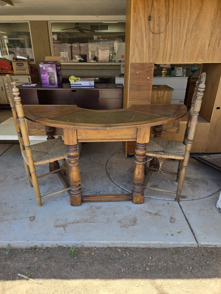 Medium Wood Desk