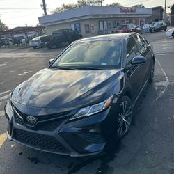 Toyota Camry 2018