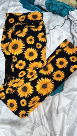 Poshmark leggings & Plus Size Dresses