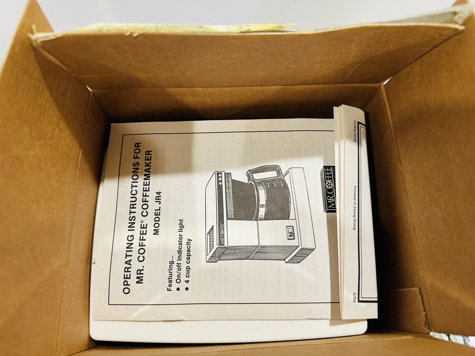 Vintage 1990 Mr Coffee Jr Model JR-4 Mini 4 Cup Coffee Maker White Tested Works!