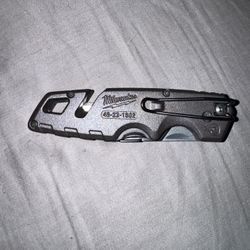 Milwaukee Fast Back New From Milwaukee 