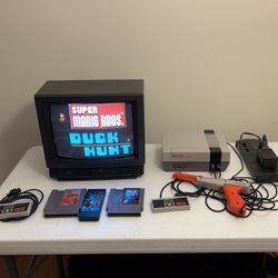 Vintage NES Nintendo Entertainment System OEM Console with TV LOT Bundle TESTED