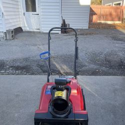 Snow Blower 