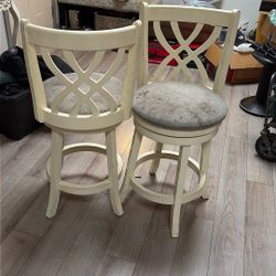 Swivel Stools 