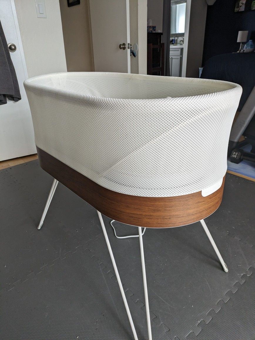 Snoo Basinet Model S1000 Year:2022