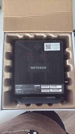Brand New Netgeae C7000v2 Modem And Router