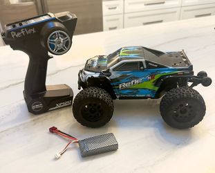 Team Associated Reflex 14MT 1/14 Brushless 4WD RC Monster Truck RTR