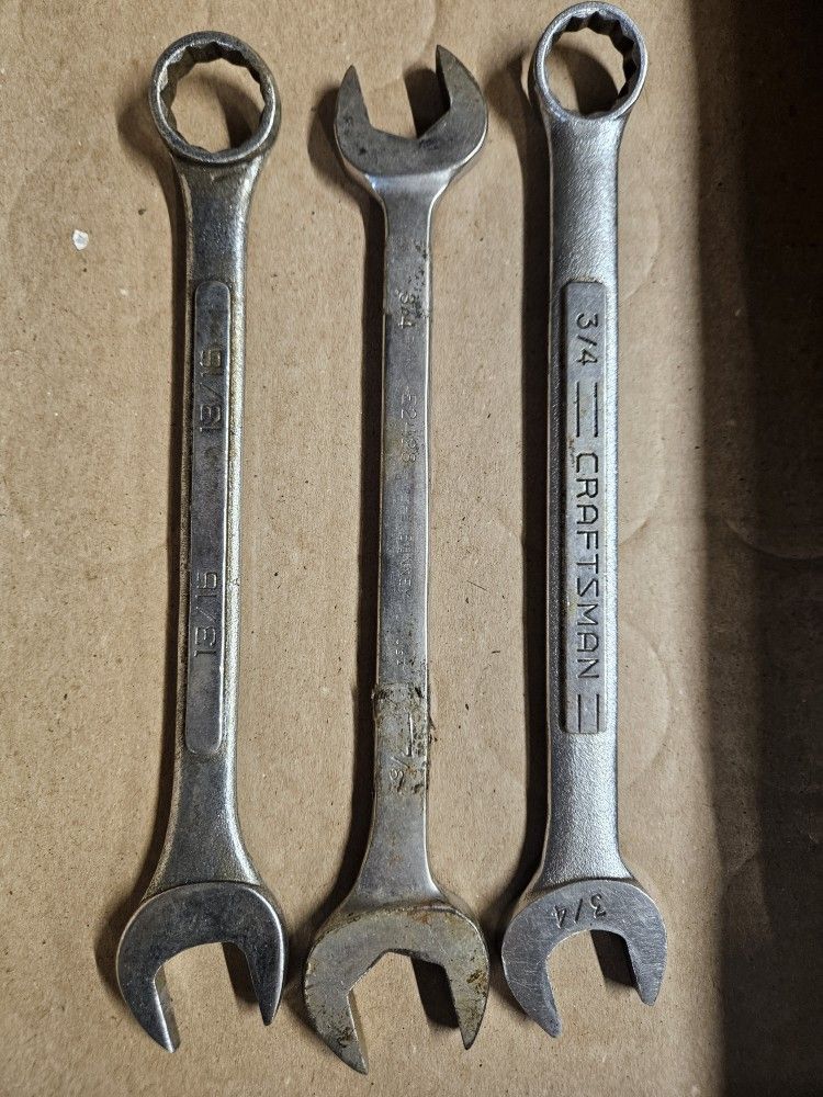 Craftsman, Bonnie, Off Wrenches