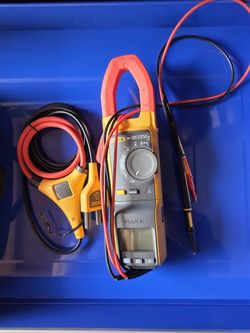 Fluke 381 Amp Meter With Donut Attachment