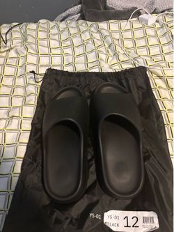 Yeezy slides size 12