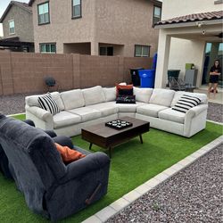 Furniture , sectional and recliners