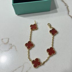 Red  Clover Bracelet Gold Plated