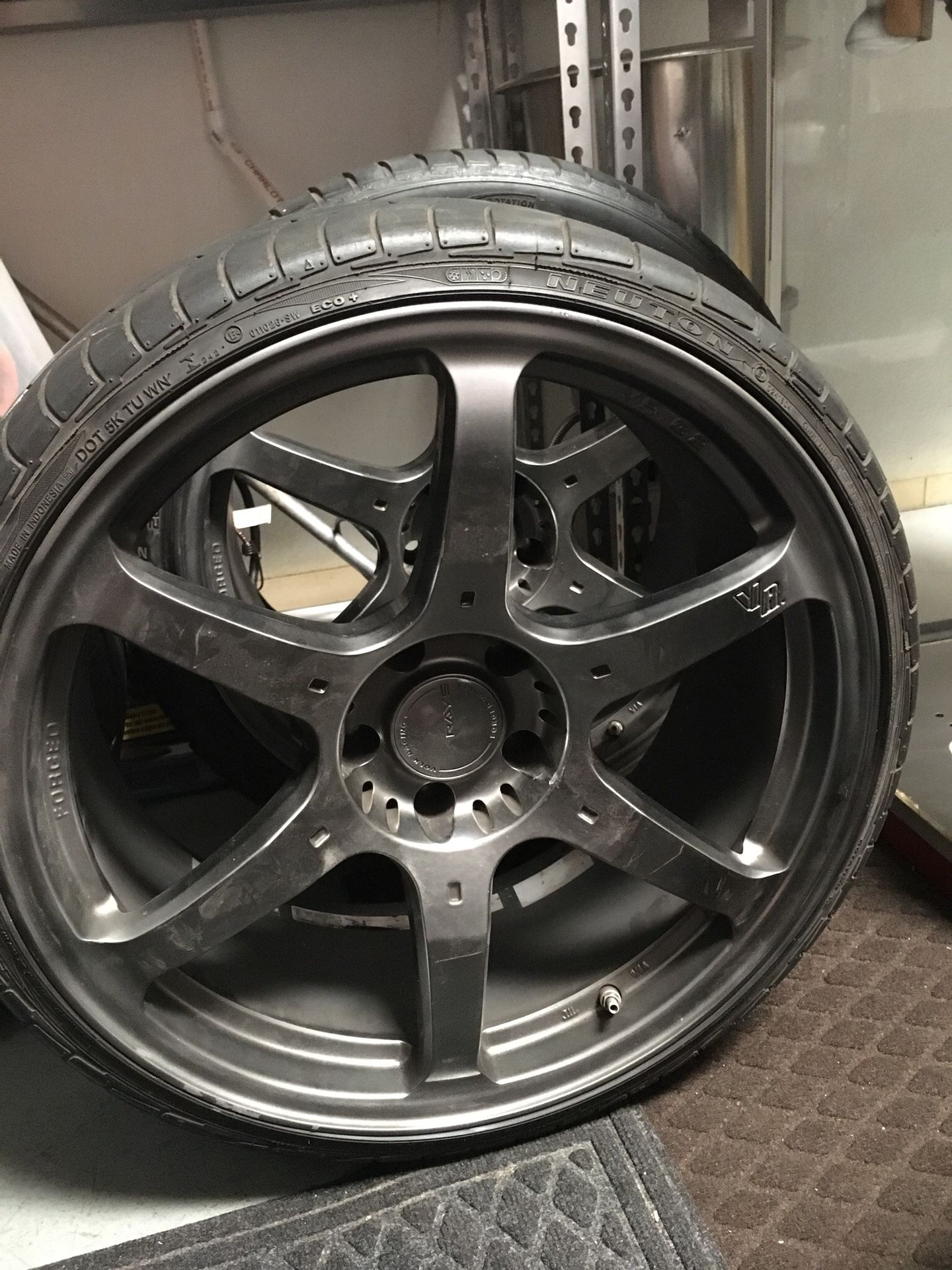 VOLK Rays VR G2 Rims and Tires 20” rare!