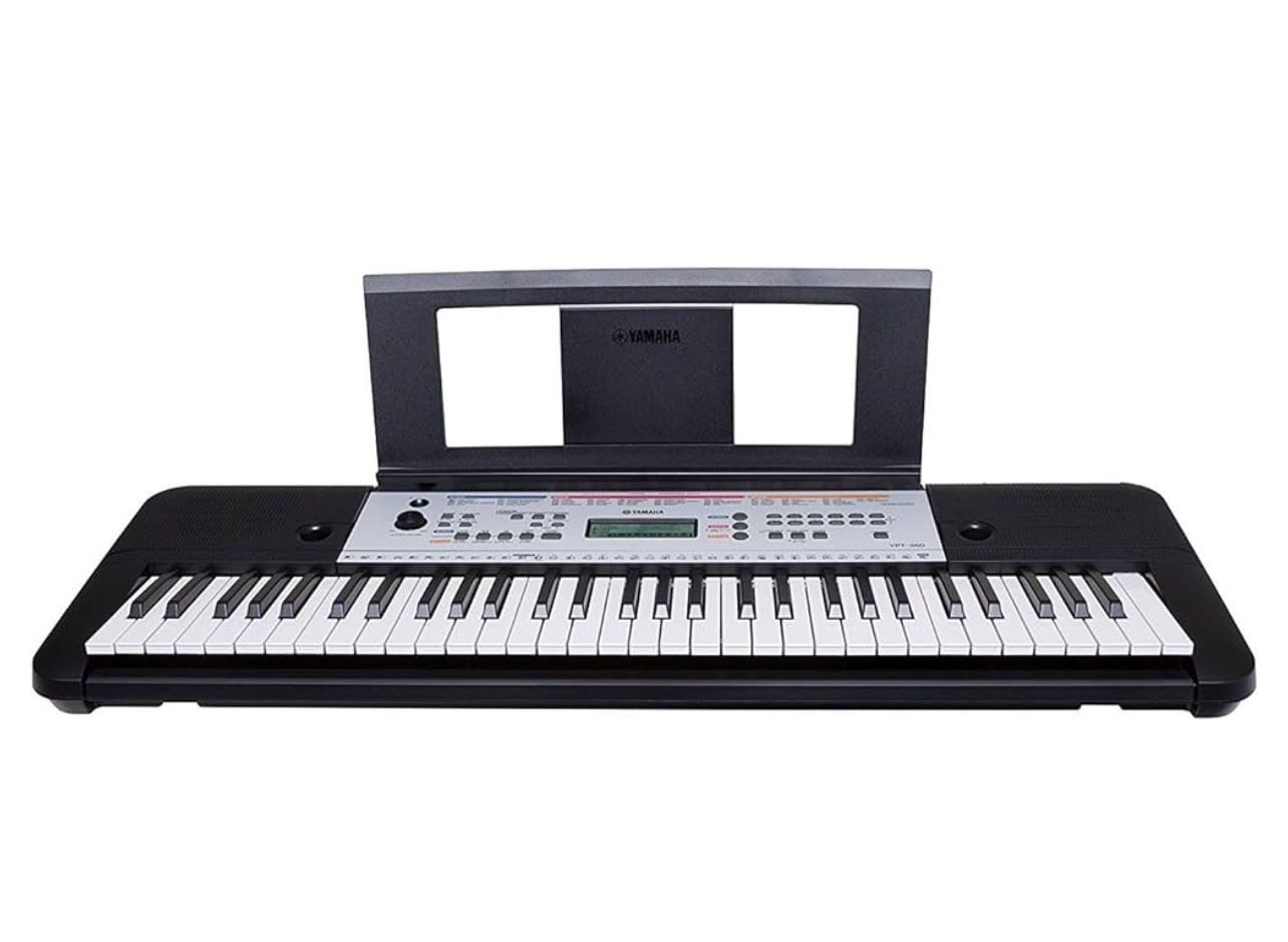 Yamaha YPT270 61-Key Portable Keyboard With Power Adapter ),Black