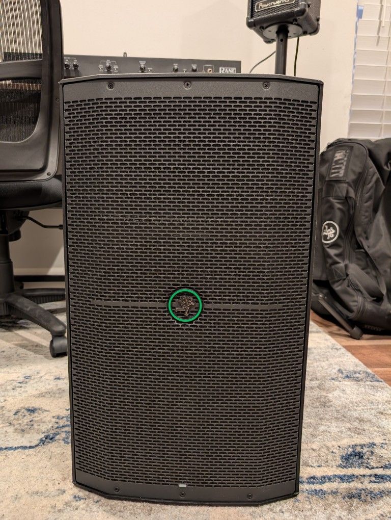 Mackie Thump 212XT Speakers w/Bluetooth
