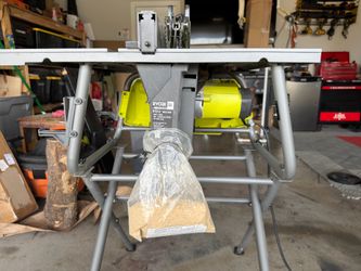 RYOBI 10" TABLE SAW WITH FOLDING STAND